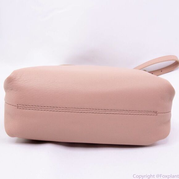 J. Crew Oslo soft leather bucket bag. Ideal for your iPad or bottle water - Picture 14 of 16